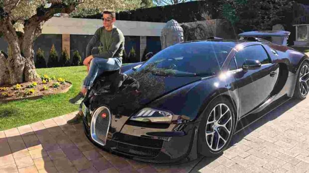 Топ-5 найрозкішніших автомобілів, які ганяють футбольні зірки світу – мільйони на колесах